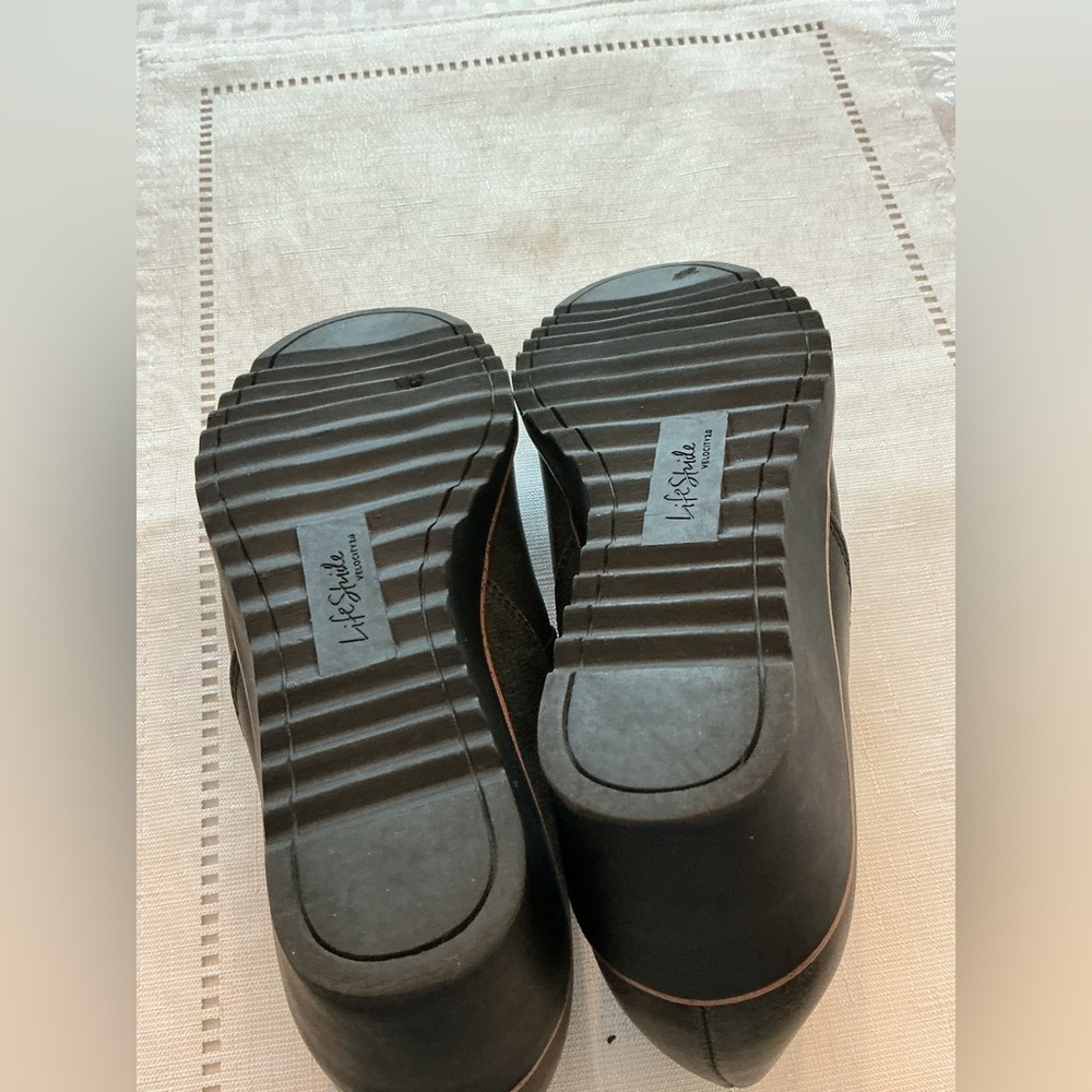 Life Stride Dark Gray Women’s Shoes - Picture 3 of 4